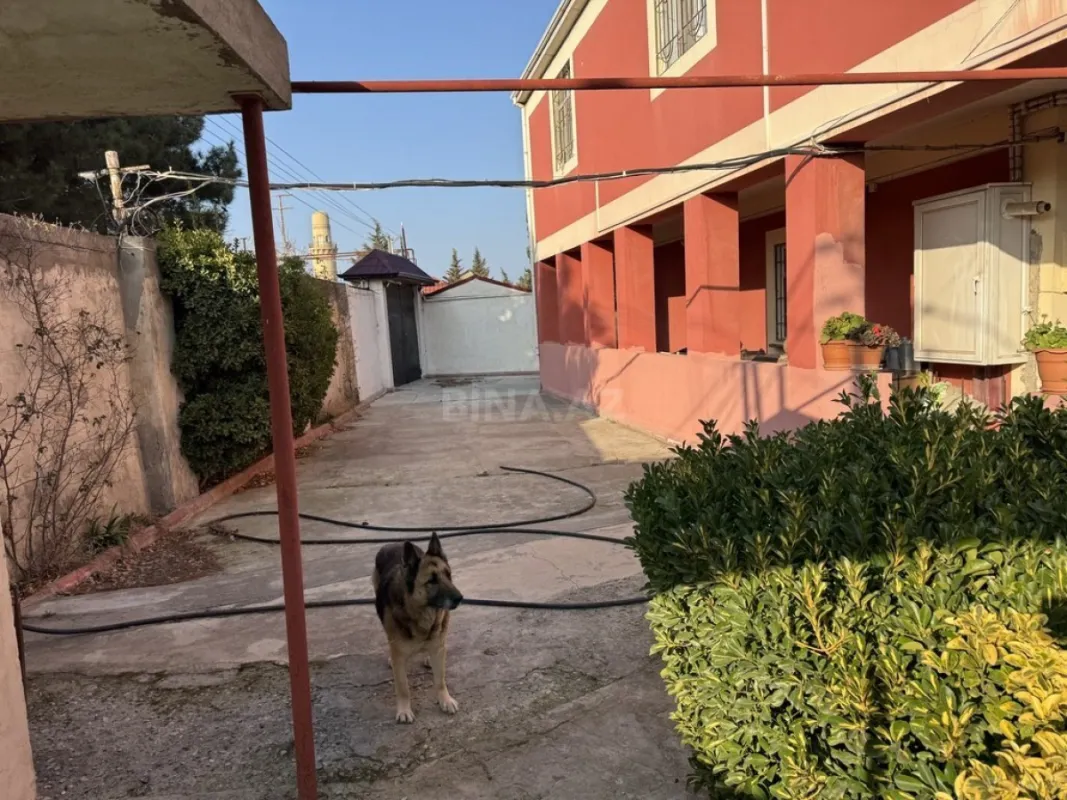 Satılır 7 otaqlı həyət evi 190 m²