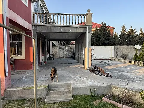 Satılır 7 otaqlı həyət evi 190 m²