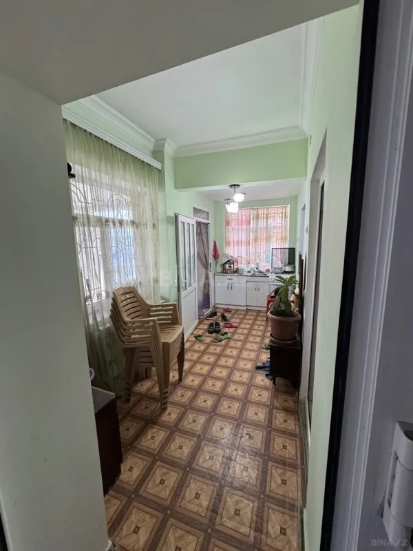 Satılır 7 otaqlı həyət evi 190 m²