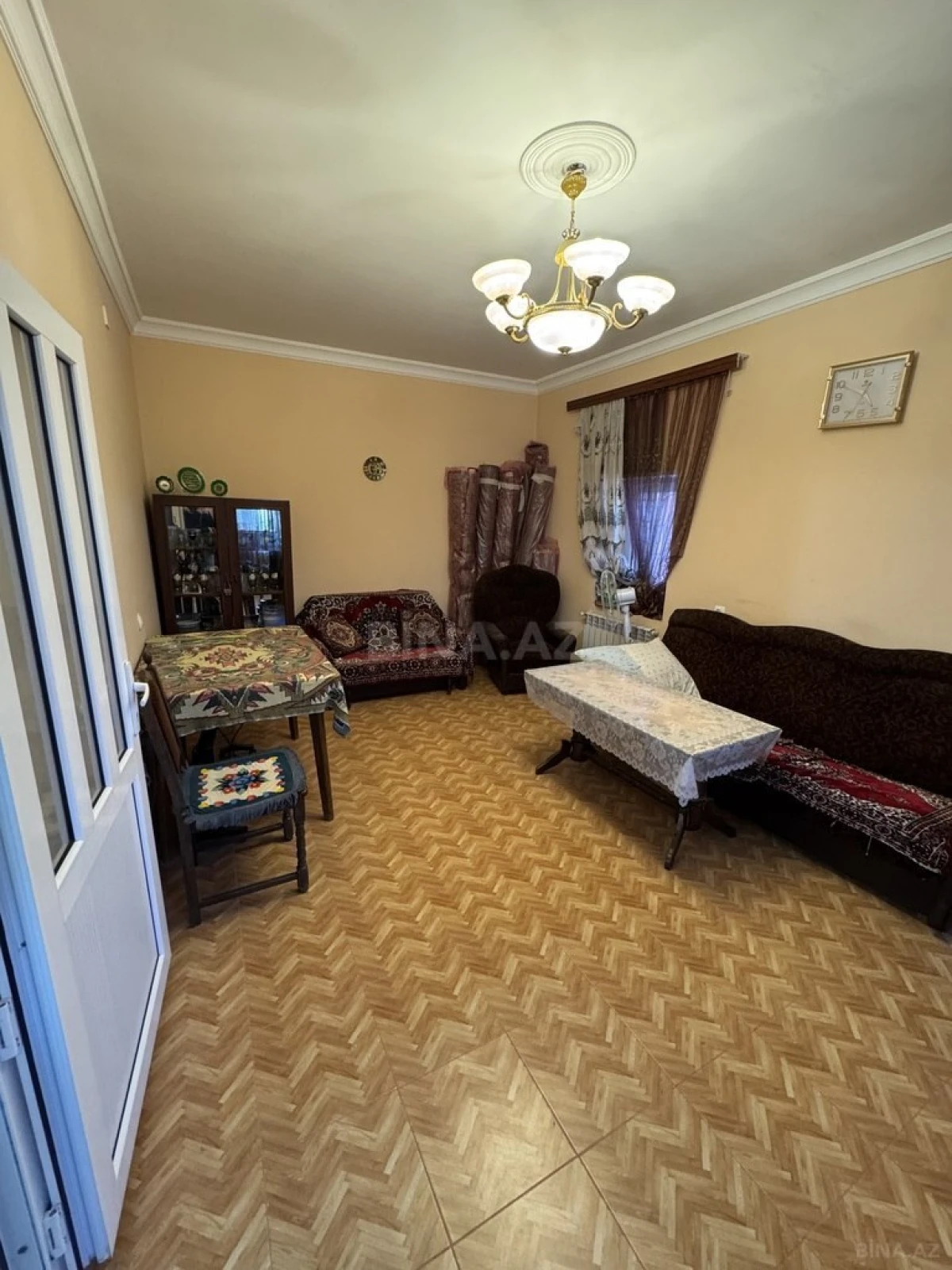 Satılır 7 otaqlı həyət evi 190 m²