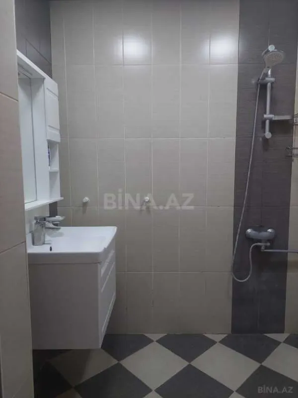Satılır 3 otaqlı mənzil 105 m²