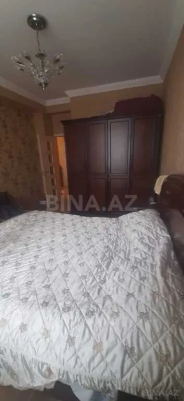 Satılır 3 otaqlı mənzil 105 m²