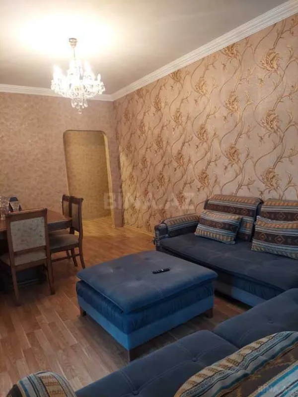Satılır 3 otaqlı mənzil 105 m²