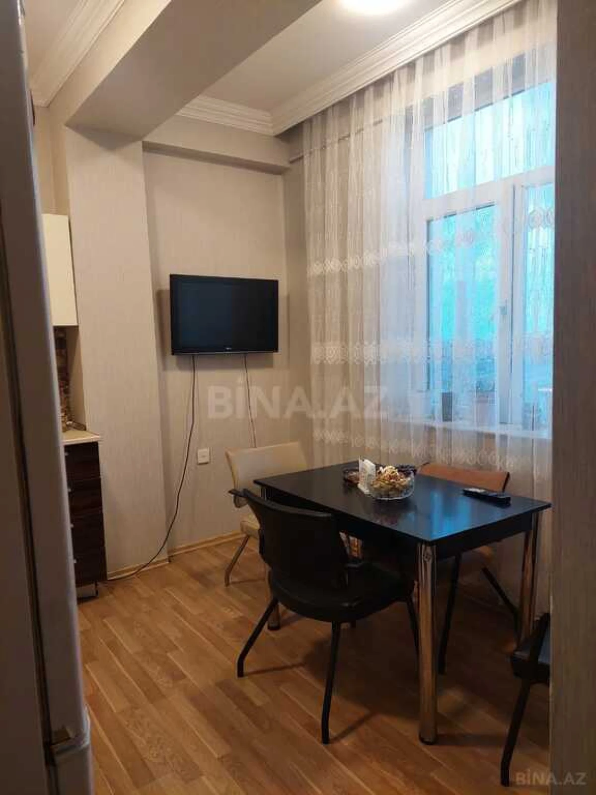 Satılır 3 otaqlı mənzil 105 m²