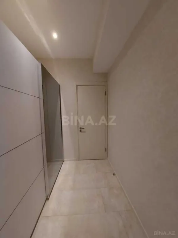 Kirayə verilir 2 otaqlı mənzil 95 m²