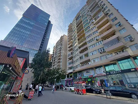 Kirayə verilir 2 otaqlı mənzil 95 m² — Bakı, Xətai 2 otaq 95.00 m²