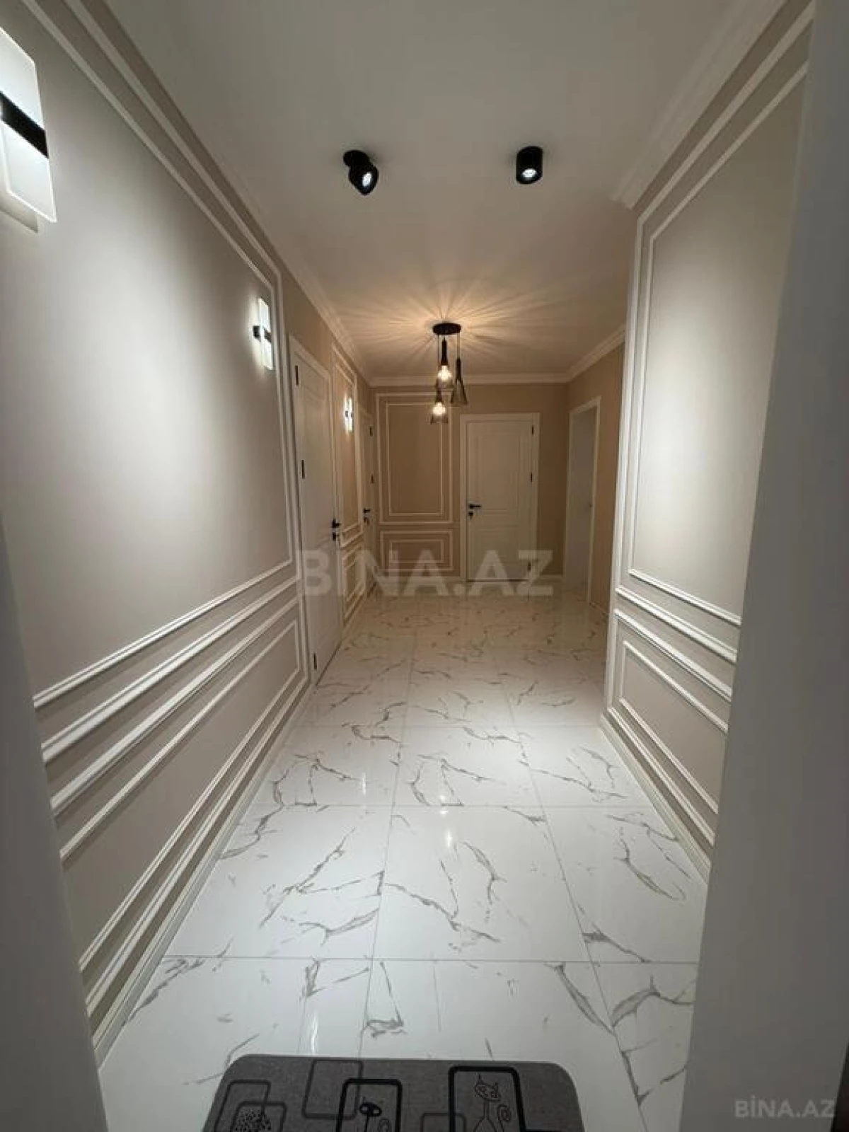 Kirayə verilir 2 otaqlı mənzil 80 m²