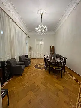 Satılır 3 otaqlı mənzil 105 m²