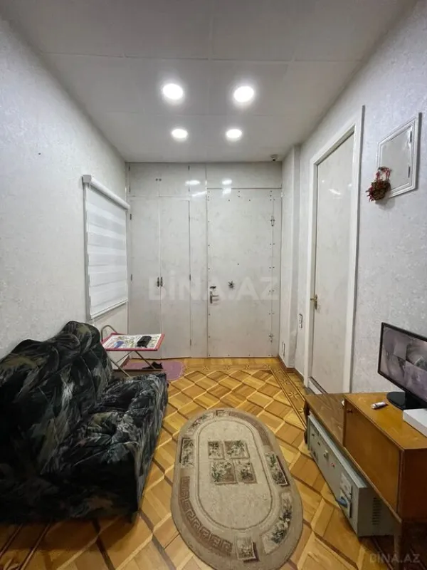 Satılır 3 otaqlı mənzil 105 m²