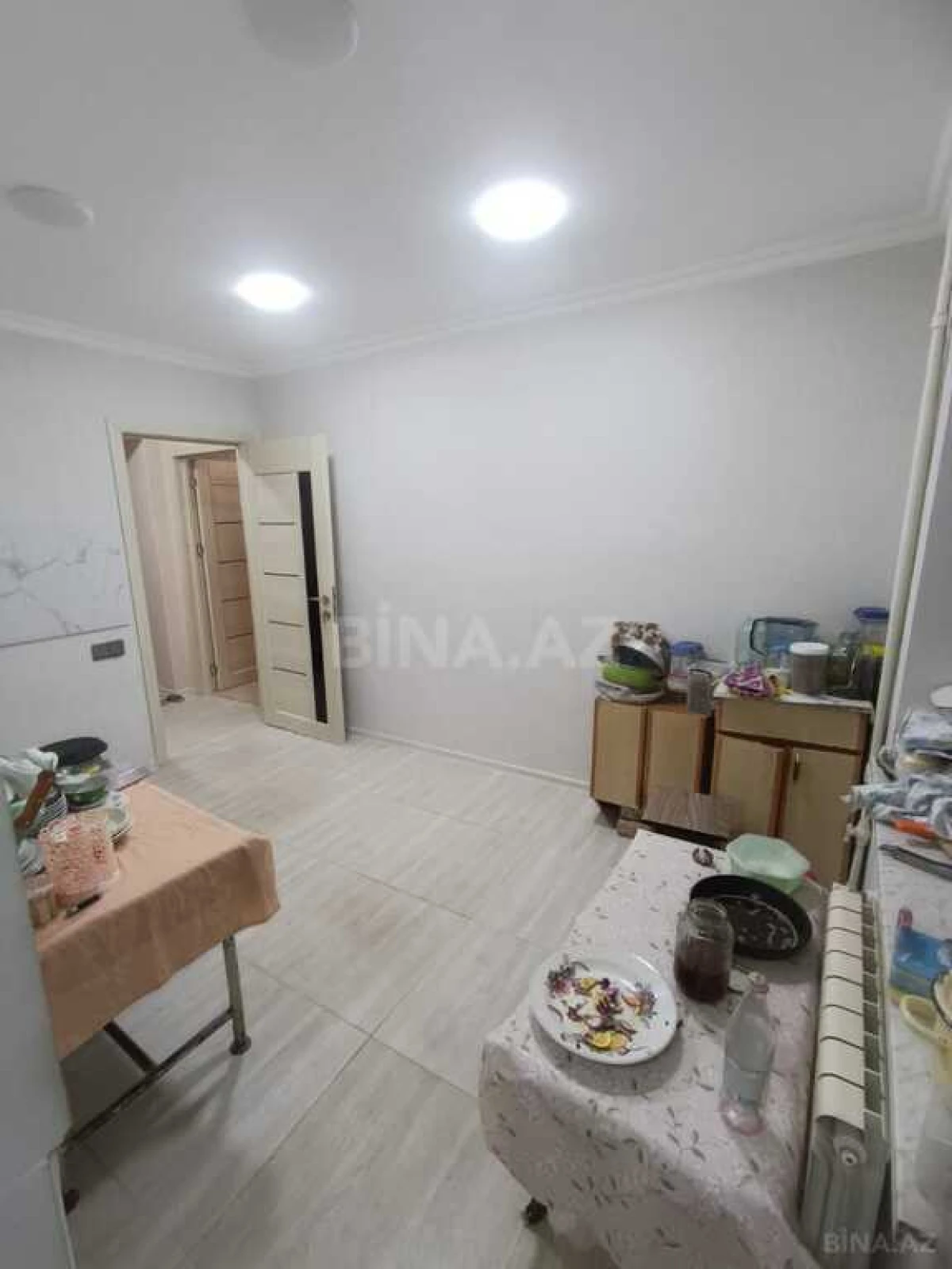 Satılır 4 otaqlı mənzil 100 m²