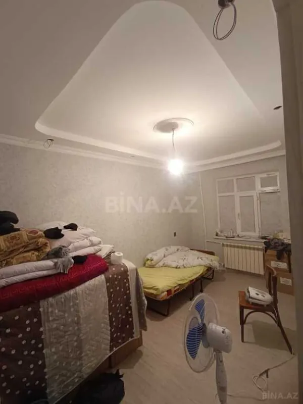 Satılır 4 otaqlı mənzil 100 m²