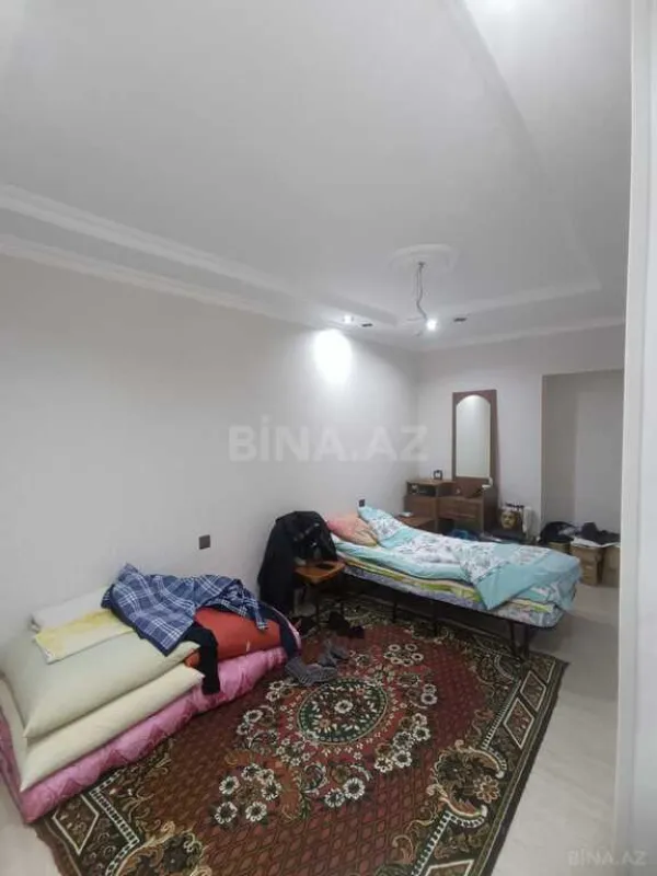 Satılır 4 otaqlı mənzil 100 m²