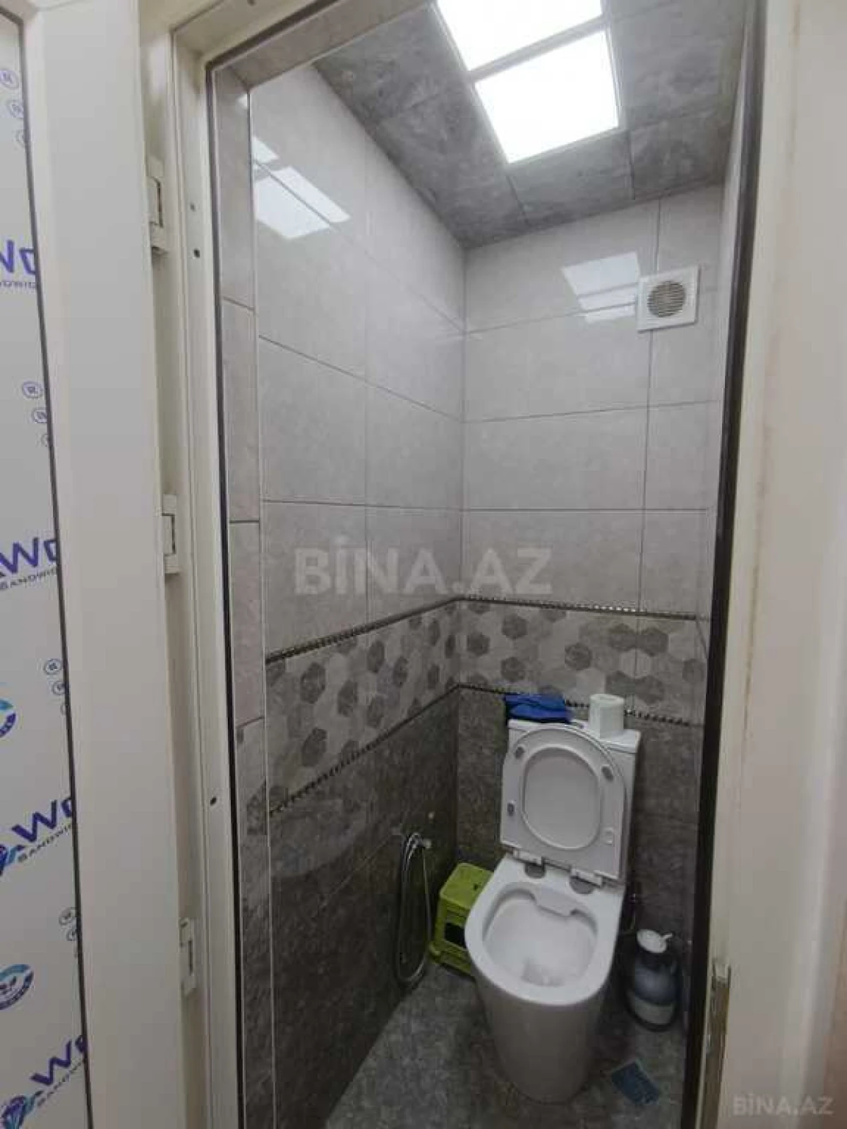 Satılır 4 otaqlı mənzil 100 m²