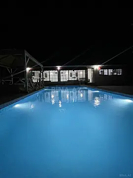 Kirayə verilir 6 otaqlı həyət evi 400 m²