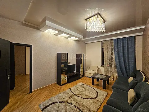 Satılır 4 otaqlı mənzil 110 m²