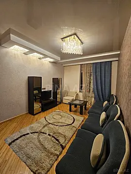 Satılır 4 otaqlı mənzil 110 m²