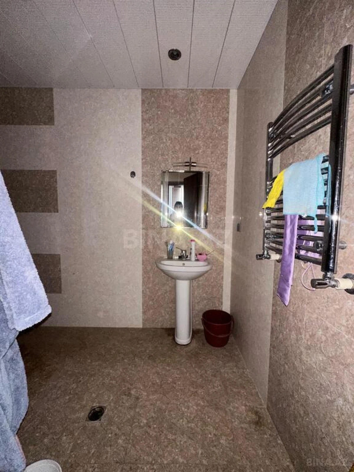 Satılır 3 otaqlı mənzil 130 m²