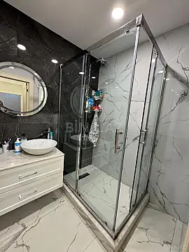 Satılır 2 otaqlı mənzil 98 m²