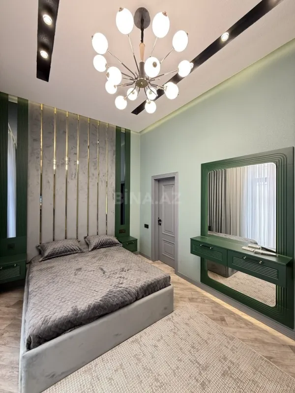 Satılır 4 otaqlı həyət evi 140 m²