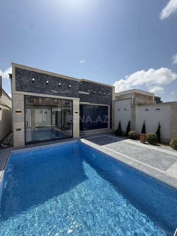 Satılır 4 otaqlı həyət evi 140 m²