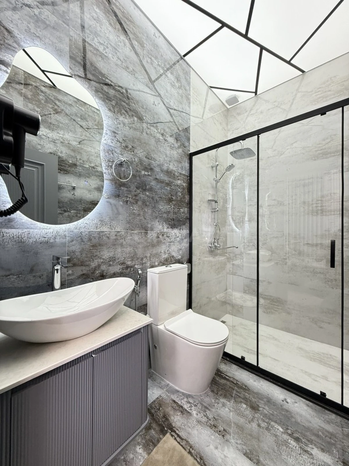 Satılır 4 otaqlı həyət evi 140 m²