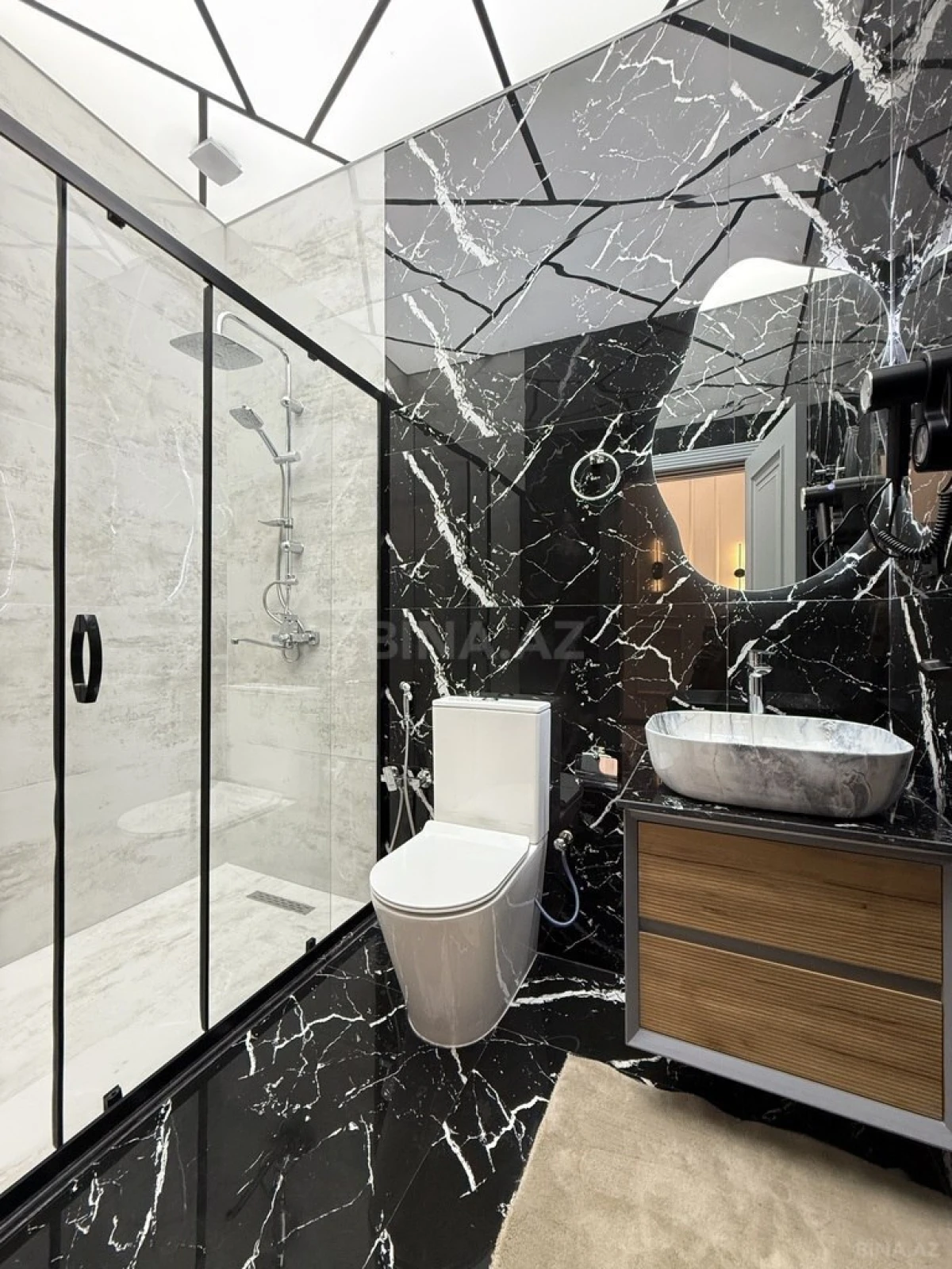 Satılır 4 otaqlı həyət evi 140 m²