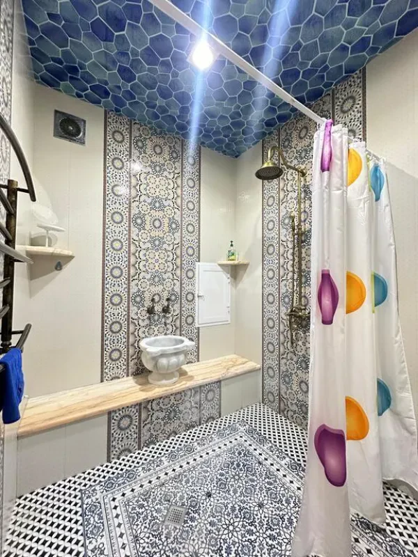 Satılır 8 otaqlı mənzil 365 m²