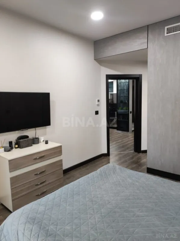Kirayə verilir 3 otaqlı mənzil 124 m²