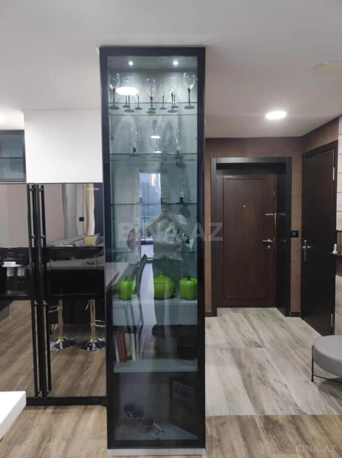 Kirayə verilir 3 otaqlı mənzil 124 m²