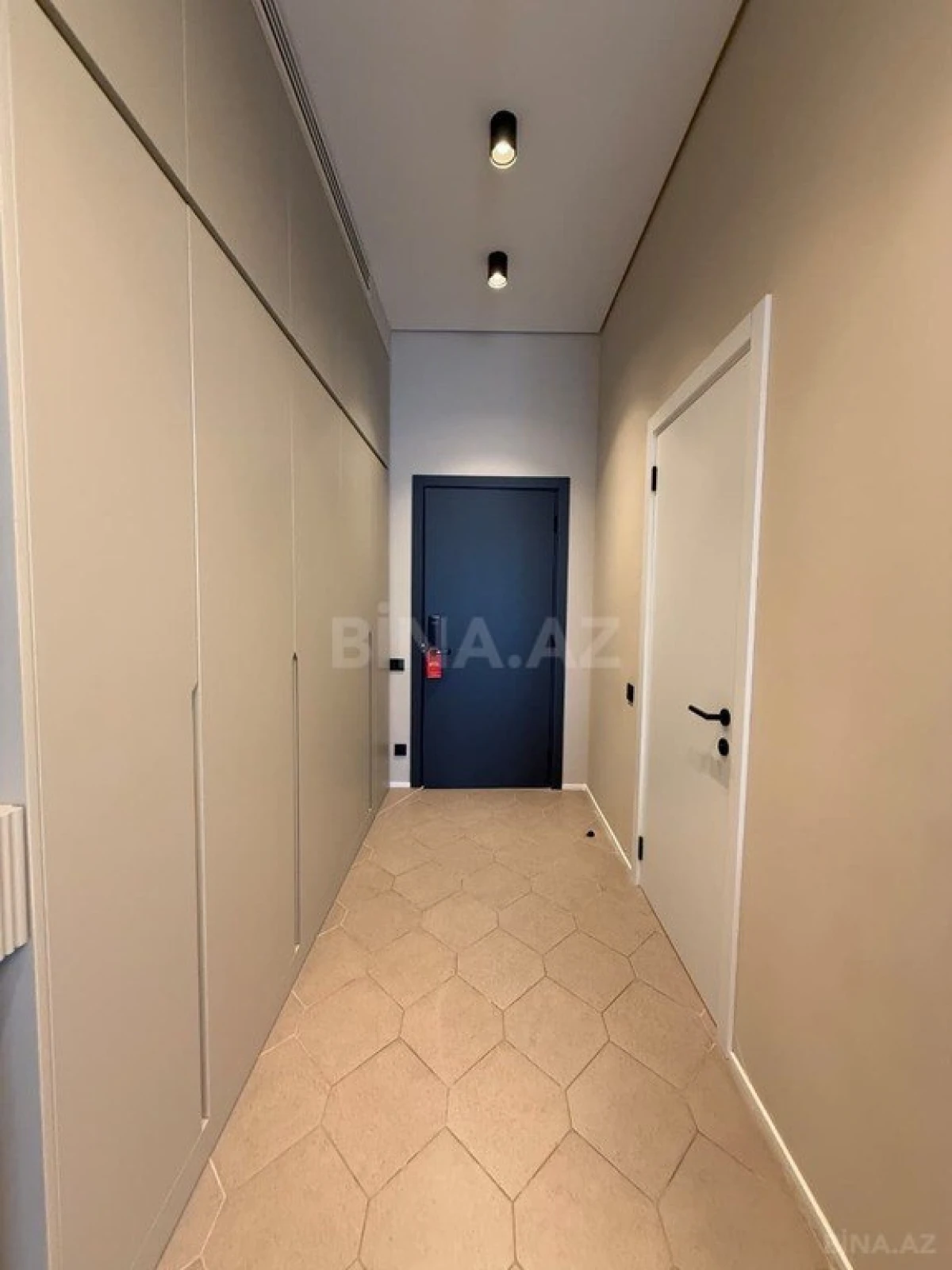 Satılır 1 otaqlı mənzil 41 m²