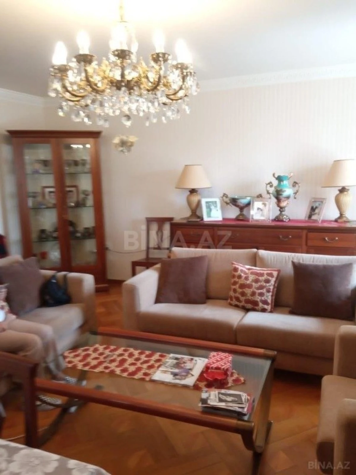 Kirayə verilir 4 otaqlı mənzil 100 m²