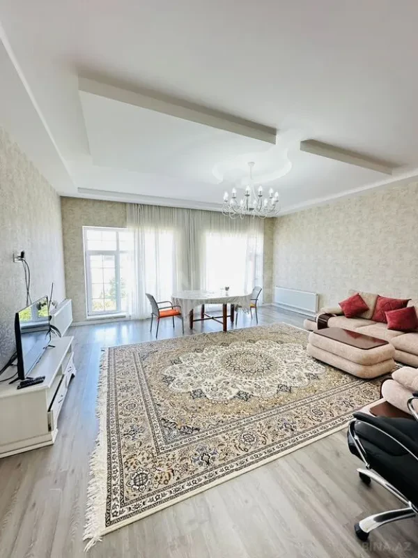 Kirayə verilir 4 otaqlı həyət evi 210 m²