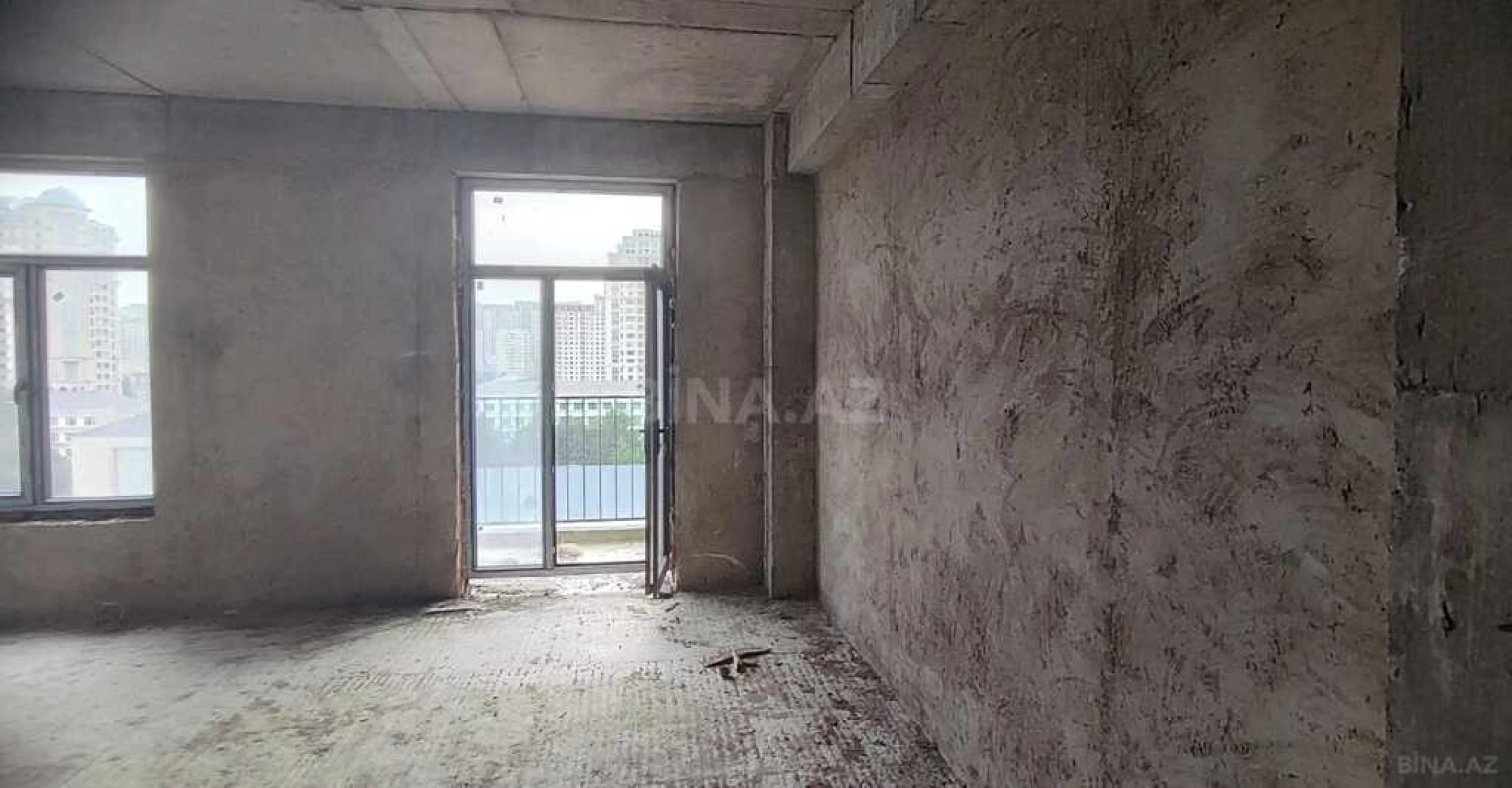 Satılır 3 otaqlı mənzil 90 m²