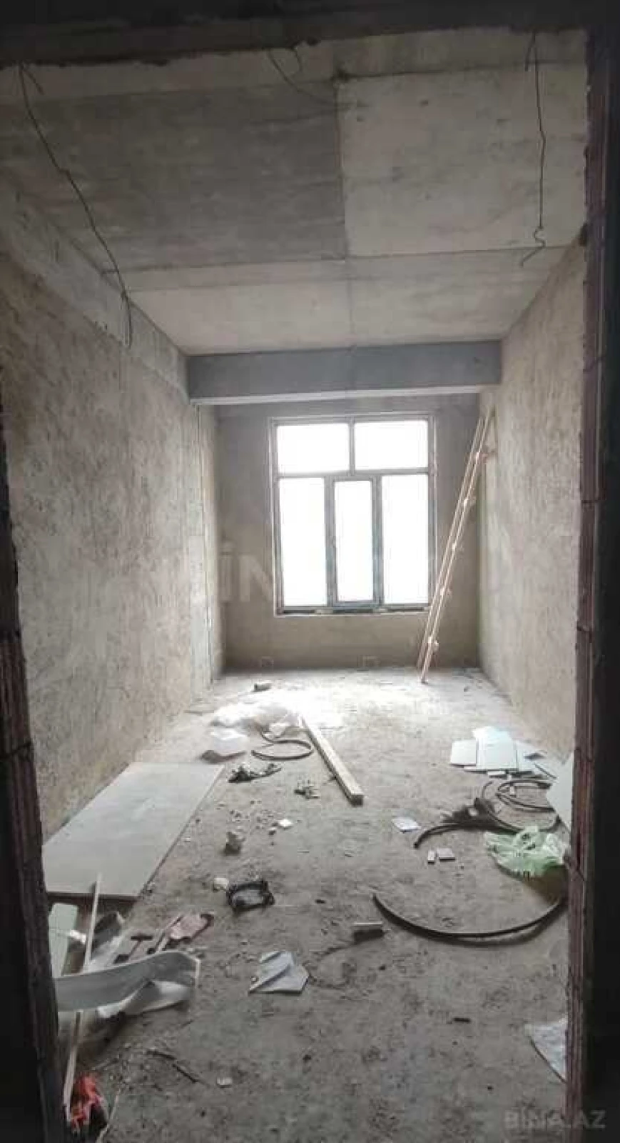 Satılır 3 otaqlı mənzil 90 m²
