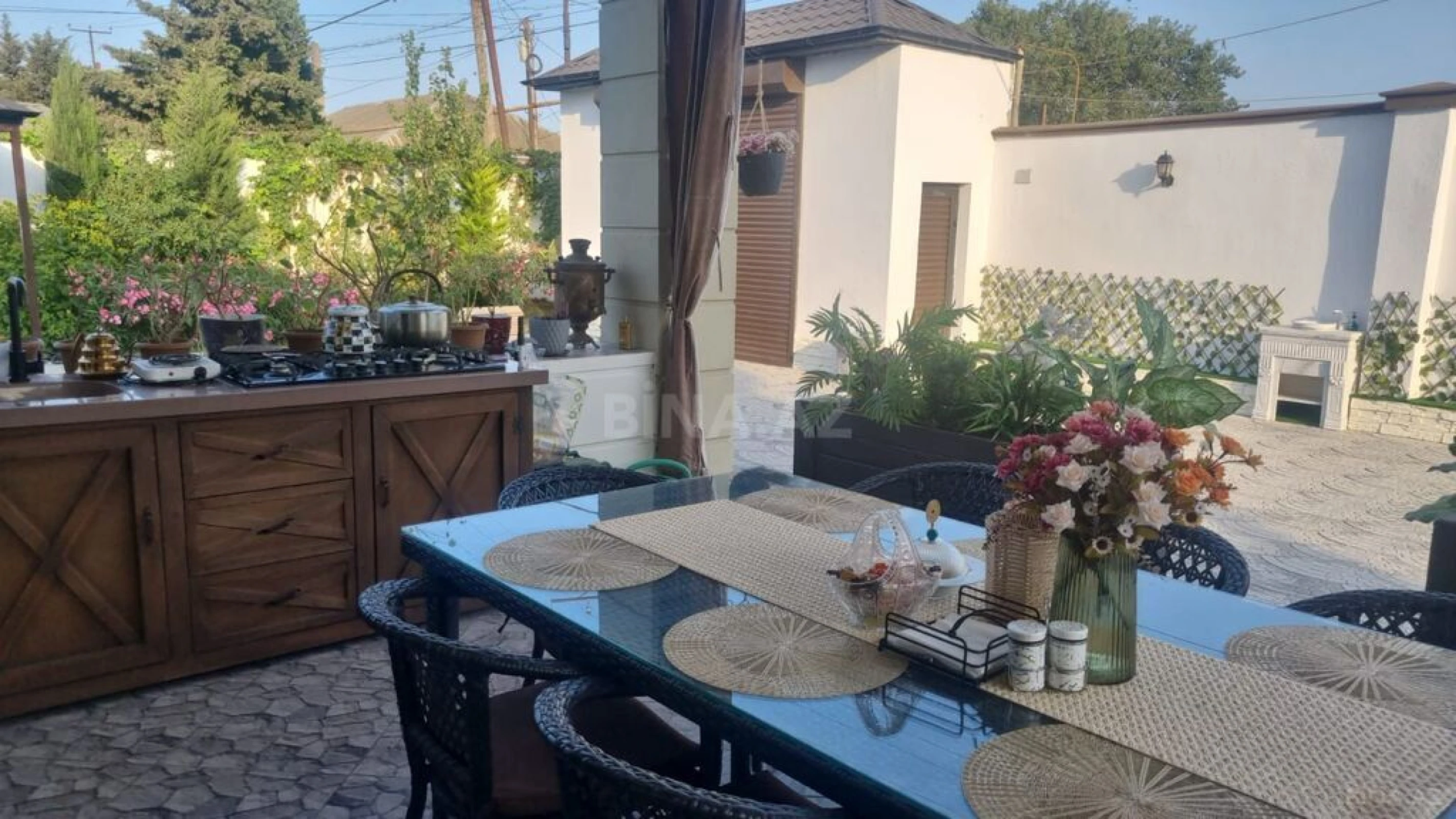 Satılır 5 otaqlı həyət evi 230 m²