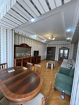 Kirayə verilir 2 otaqlı mənzil 100 m²