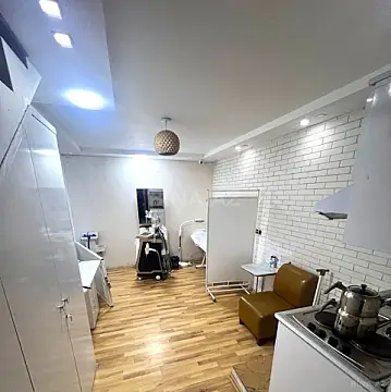 Satılır obyekt 50 m²