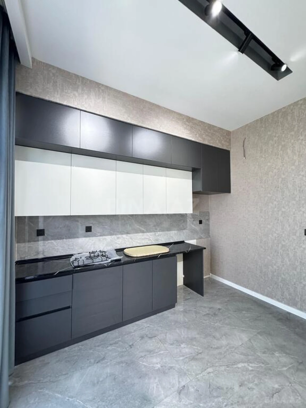 Satılır 4 otaqlı həyət evi 130 m²