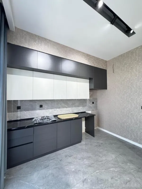 Satılır 4 otaqlı həyət evi 130 m²