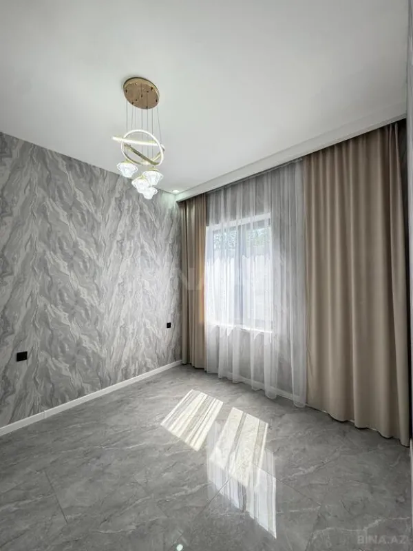 Satılır 4 otaqlı həyət evi 130 m²