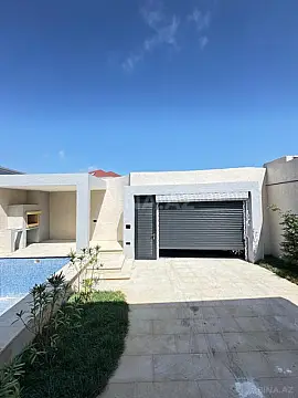 Satılır 4 otaqlı həyət evi 130 m²