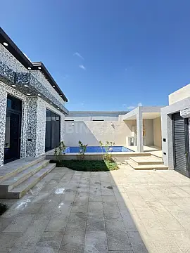 Satılır 4 otaqlı həyət evi 130 m²