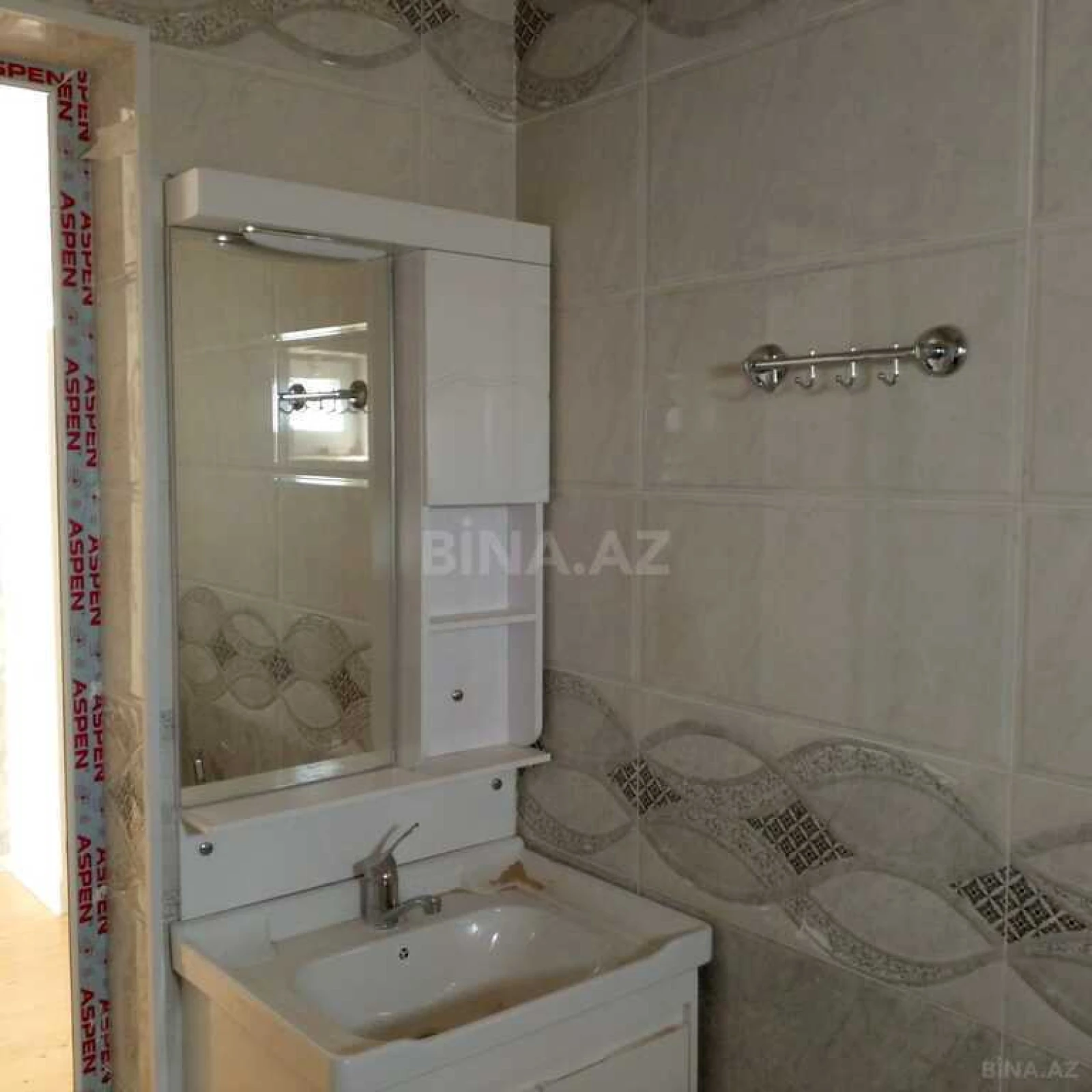 Satılır 4 otaqlı həyət evi 130 m²