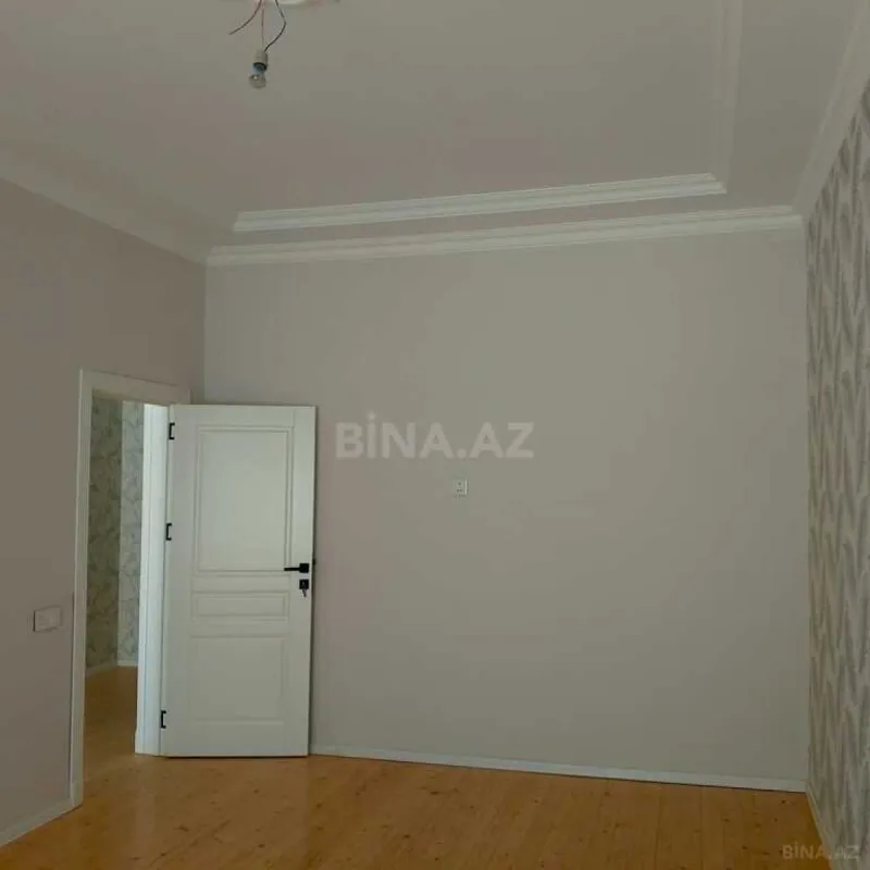 Satılır 4 otaqlı həyət evi 130 m²