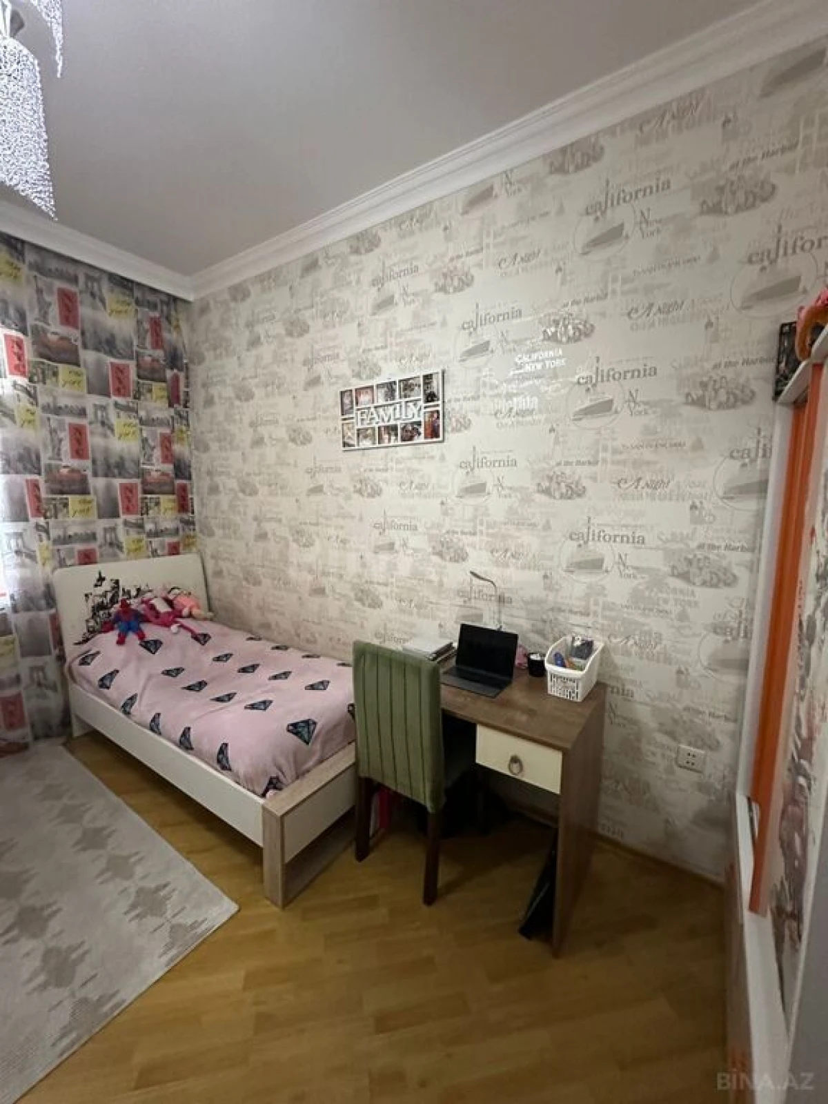 Satılır 4 otaqlı mənzil 130 m²