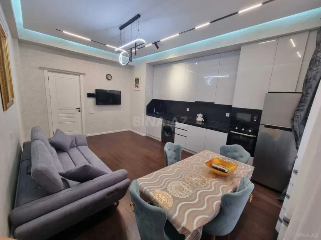 Kirayə verilir 2 otaqlı mənzil 100 m²