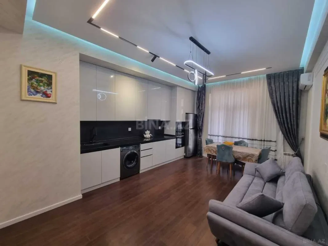 Kirayə verilir 2 otaqlı mənzil 100 m²