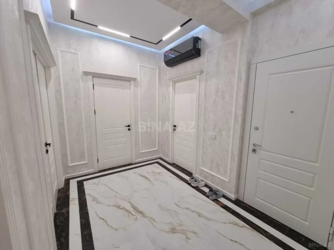 Kirayə verilir 2 otaqlı mənzil 100 m²