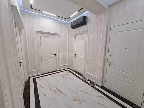 Kirayə verilir 2 otaqlı mənzil 100 m²