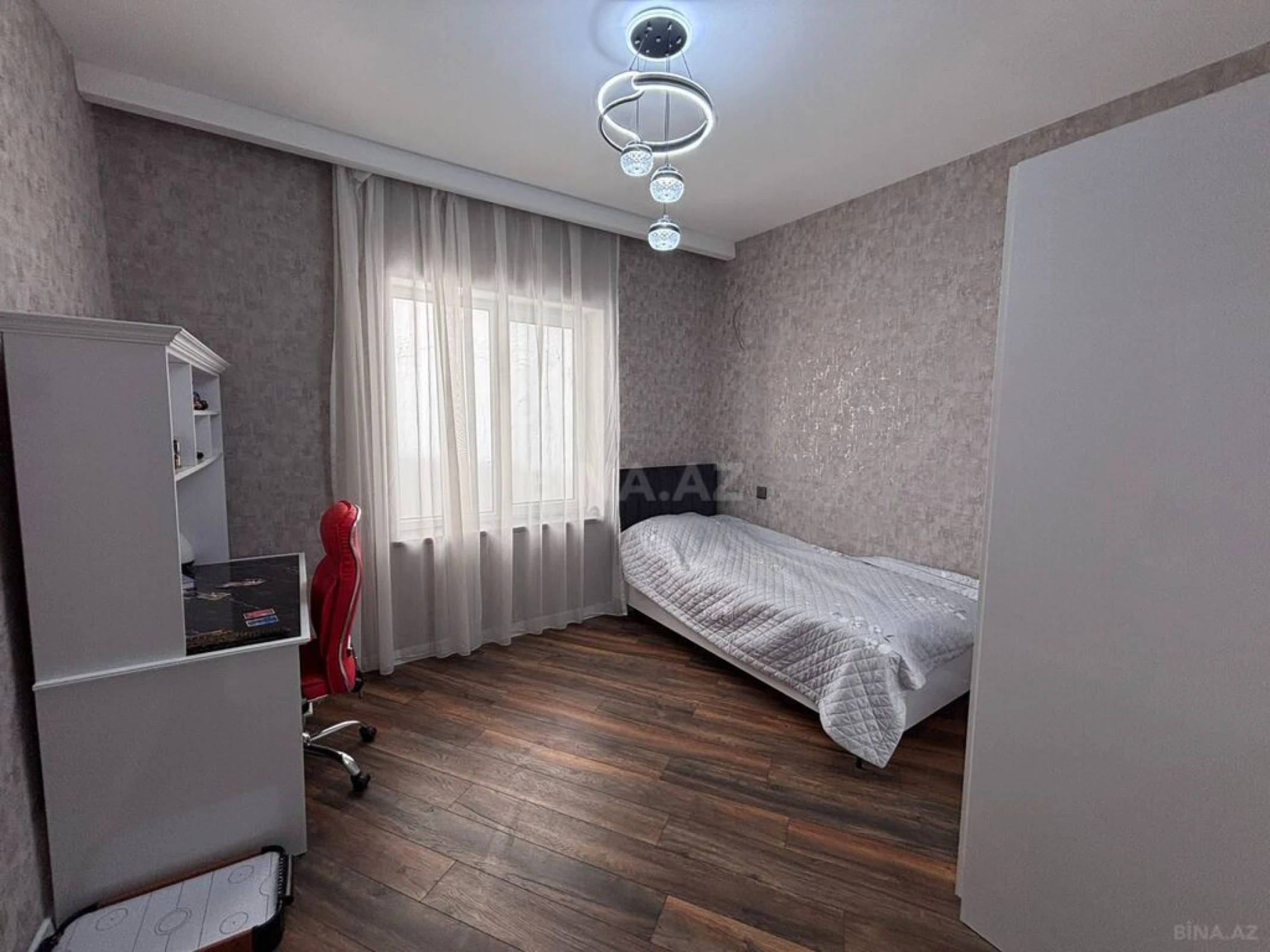 Satılır 4 otaqlı həyət evi 100 m²
